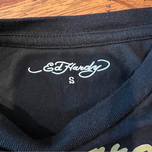 Ed Hardy Tiger ‘Love Runs Wild’ Juniors Crop Top - Picture 4 of 5